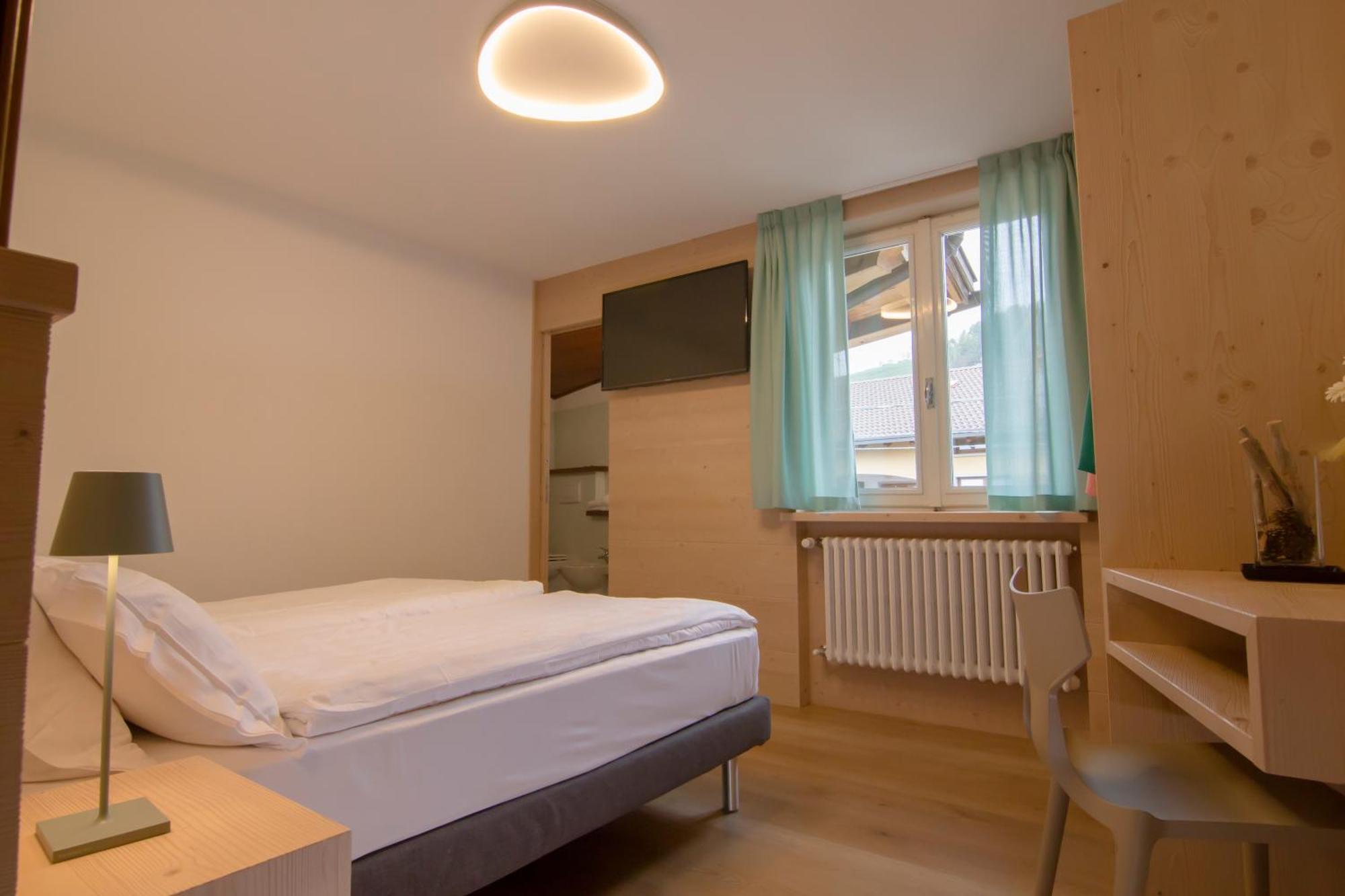 Hotel Miralago Bossico Номер фото