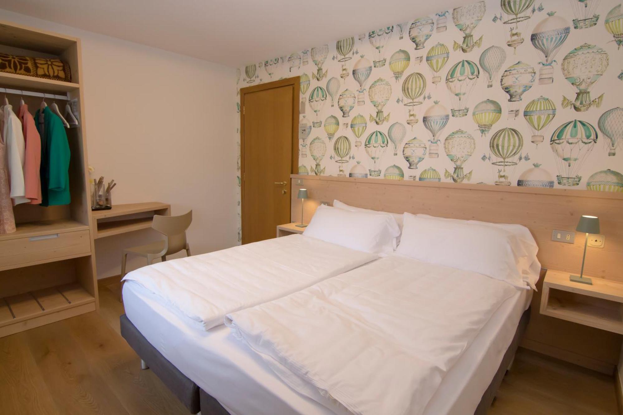 Hotel Miralago Bossico Номер фото