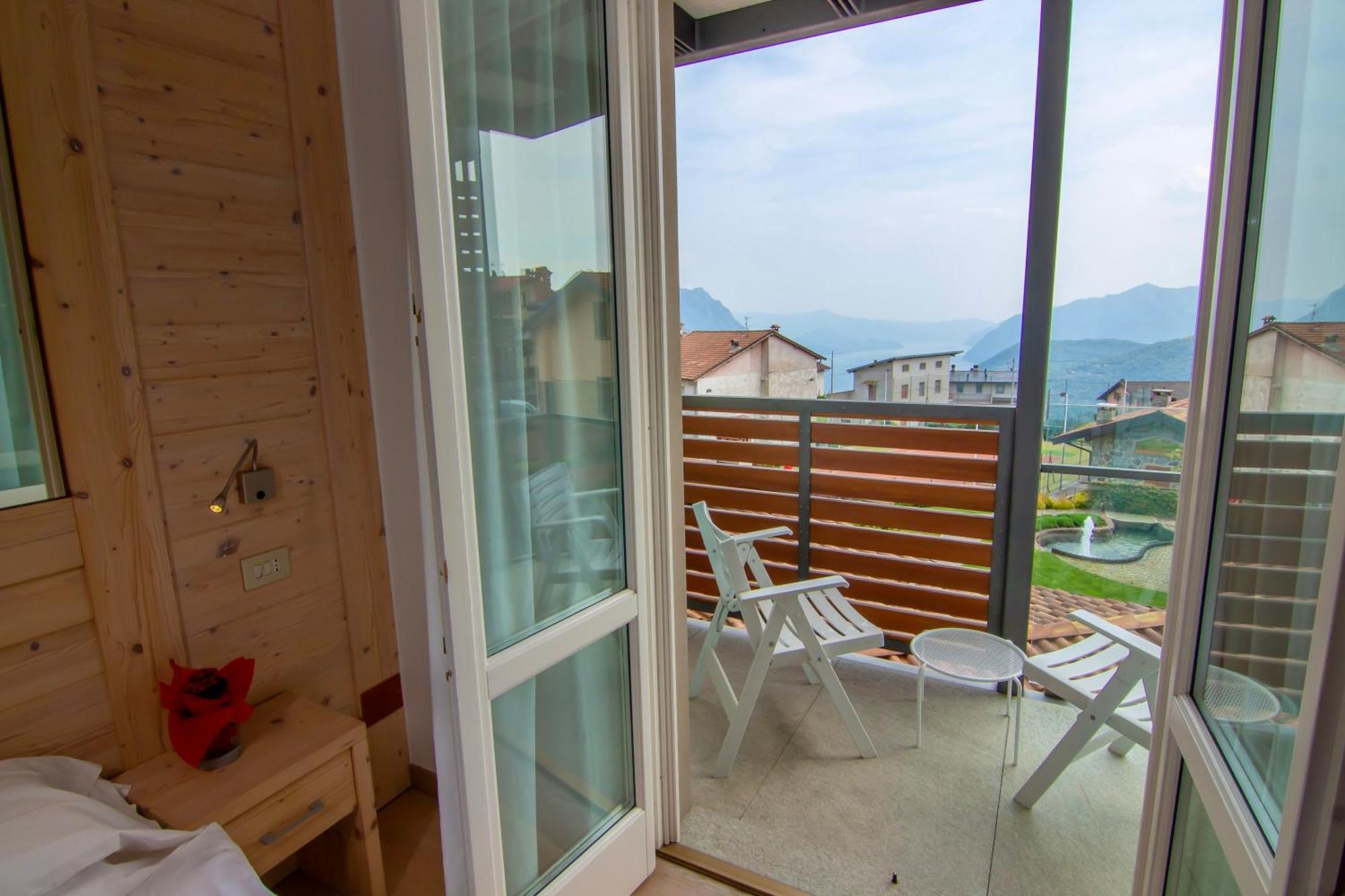 Hotel Miralago Bossico Номер фото